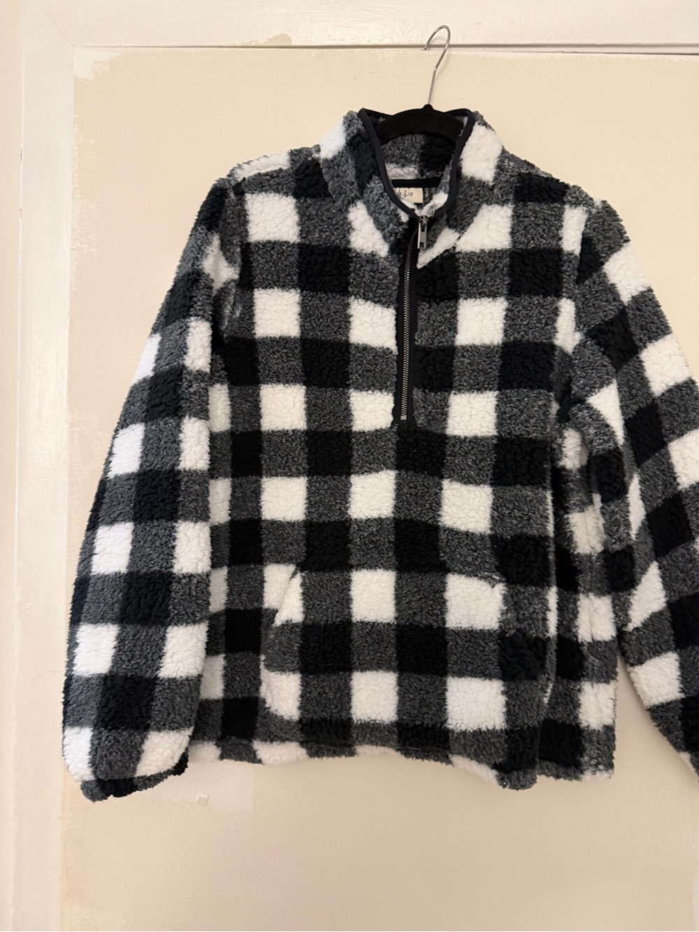 Style & Co. Black and White Buffalo Check Sherpa Pullover size M